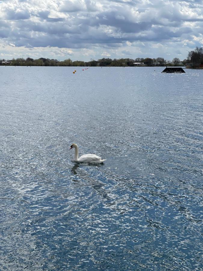 Sunscape Breaks At Tattershall Lakes Hotel Exterior foto